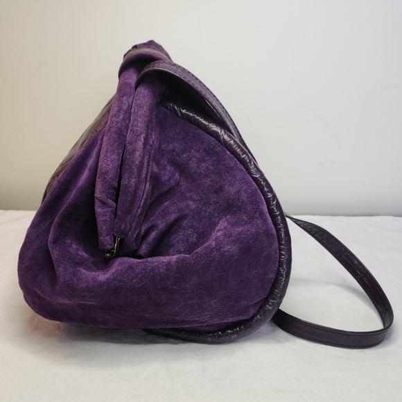 80s Croc Suede Leather Bucket Purse - Picture 5 of 14